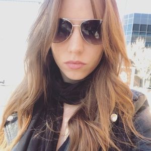 Meet your Posher, Alexandra